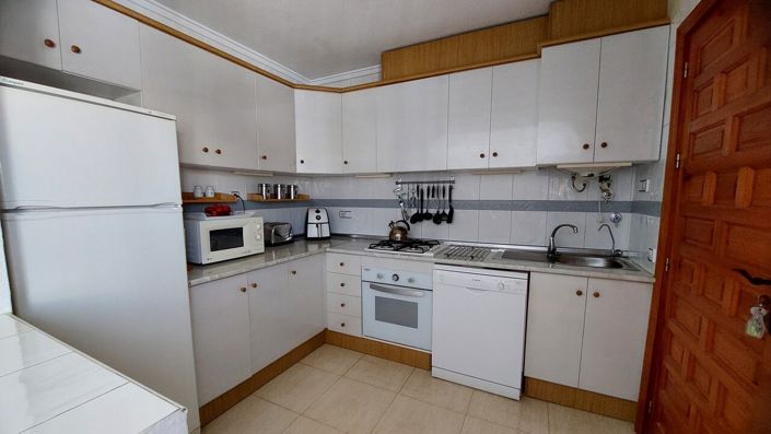 Image No.13-3 Bed Villa for sale