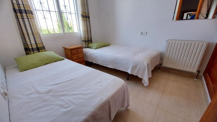 Image No.18-3 Bed Villa for sale