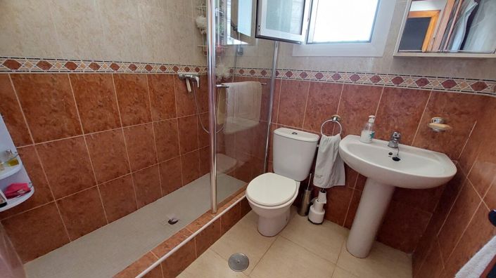 Image No.19-3 Bed Villa for sale