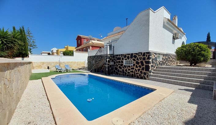 Image No.23-3 Bed Villa for sale