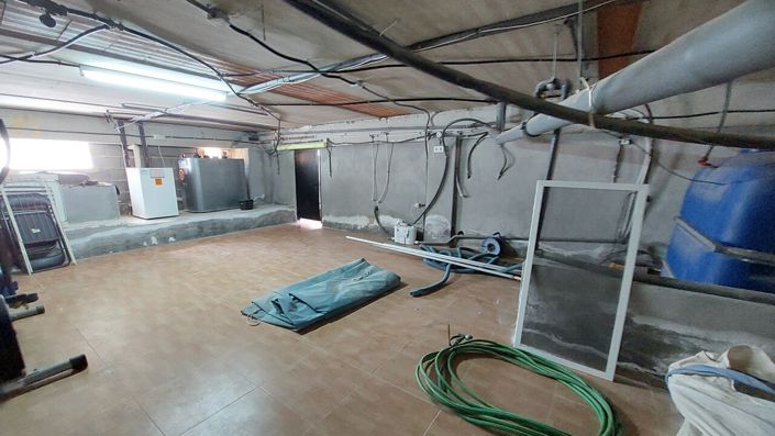 Image No.28-3 Bed Villa for sale