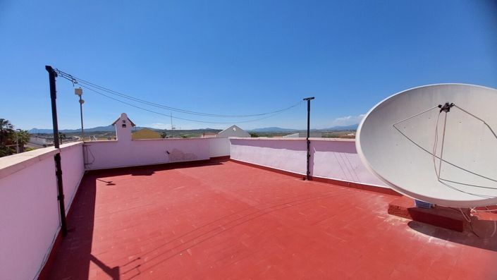 Image No.29-3 Bed Villa for sale