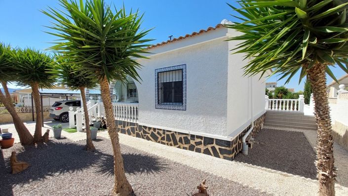 Image No.30-3 Bed Villa for sale