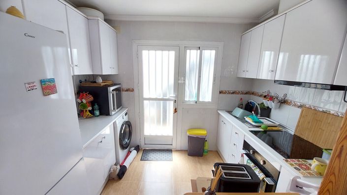 Image No.16-2 Bed Villa for sale