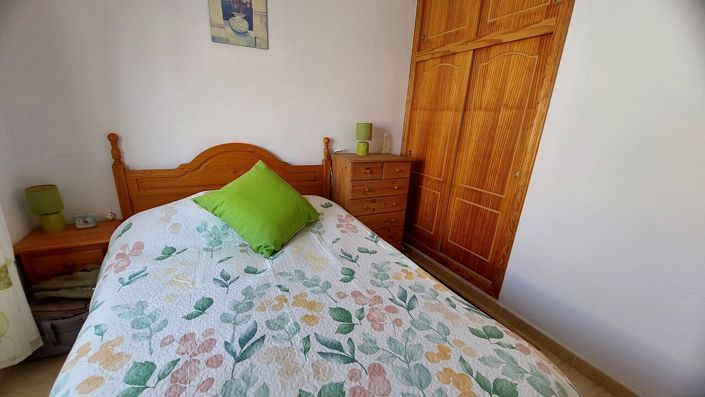 Image No.18-2 Bed Villa for sale