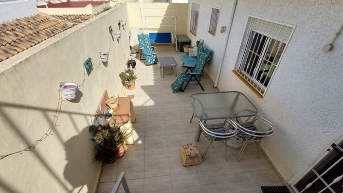 Image No.20-2 Bed Villa for sale