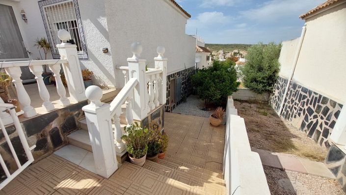 Image No.23-2 Bed Villa for sale