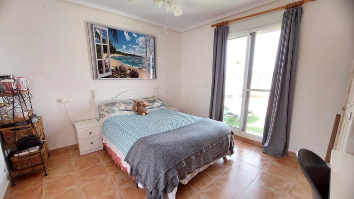 Image No.19-3 Bed Villa for sale