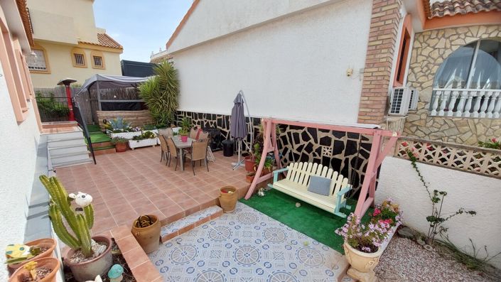 Image No.24-3 Bed Villa for sale