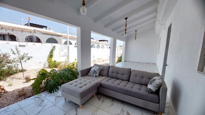 Image No.10-4 Bed Villa for sale