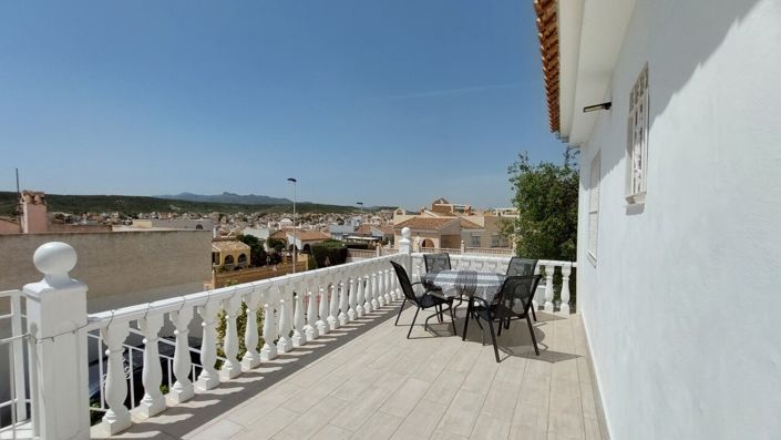 Image No.17-4 Bed Villa for sale