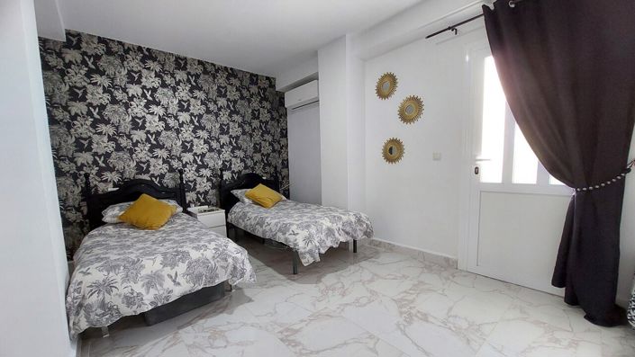 Image No.27-4 Bed Villa for sale