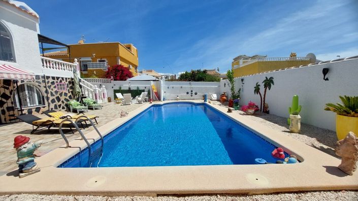 Image No.33-3 Bed Villa for sale