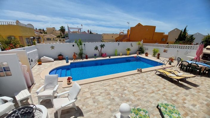 Image No.4-3 Bed Villa for sale
