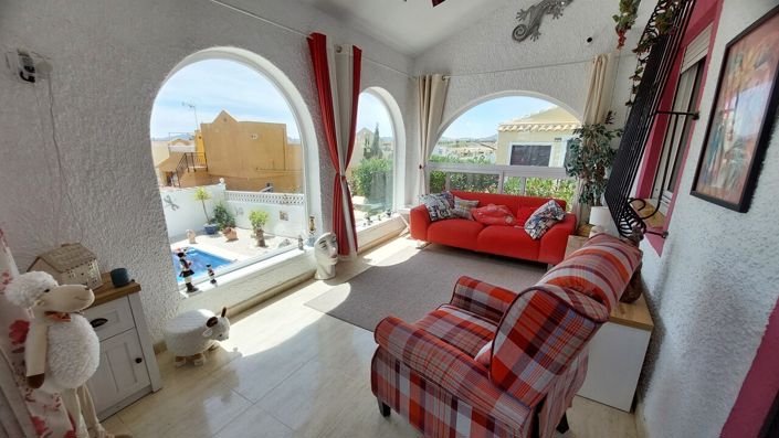Image No.8-3 Bed Villa for sale