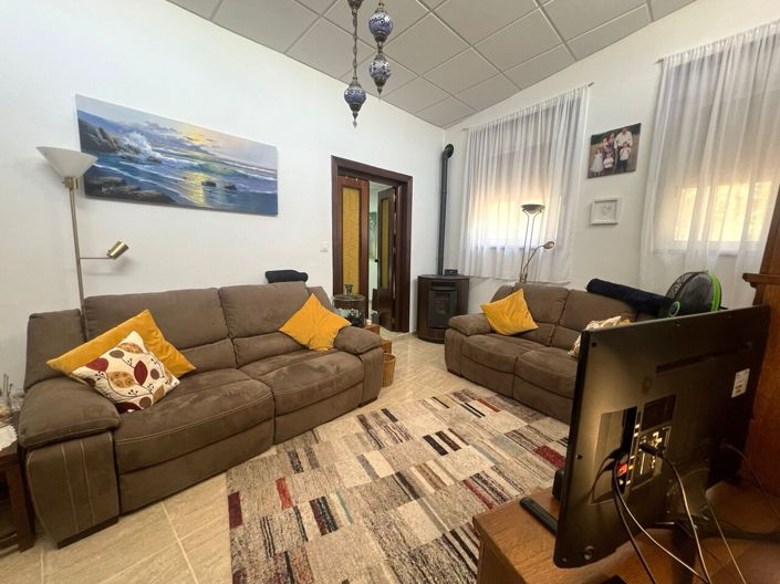 Image No.23-4 Bed Villa for sale