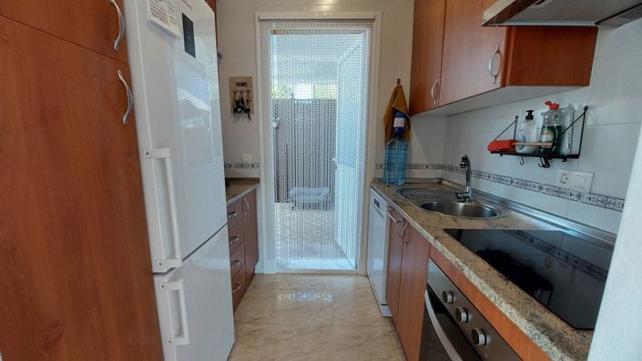 Image No.10-2 Bed Villa for sale