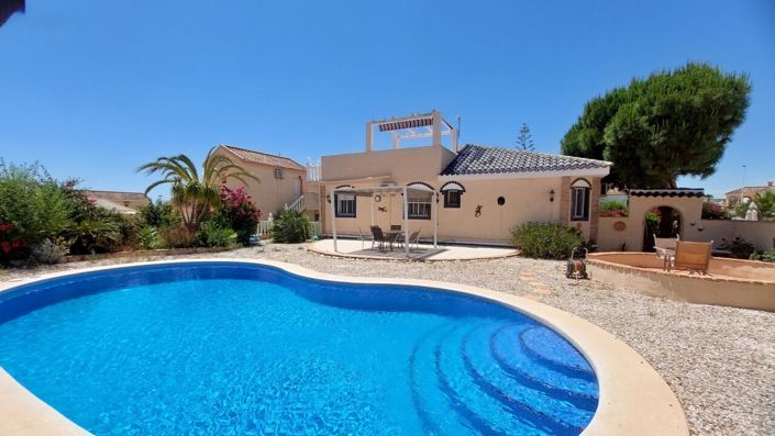 Image No.28-3 Bed Villa for sale