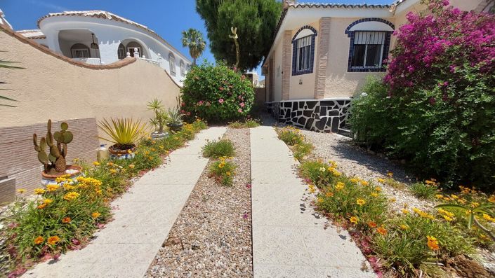 Image No.29-3 Bed Villa for sale