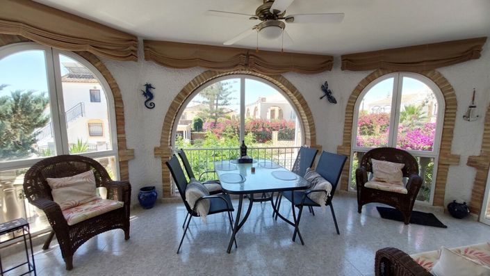 Image No.3-3 Bed Villa for sale