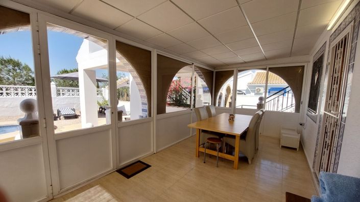 Image No.10-2 Bed Villa for sale
