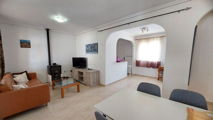 Image No.11-2 Bed Villa for sale