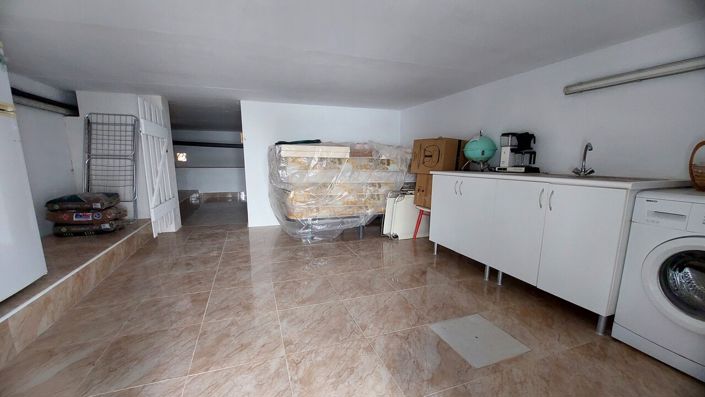 Image No.24-2 Bed Villa for sale