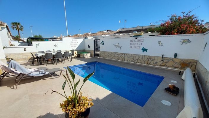 Image No.2-2 Bed Villa for sale