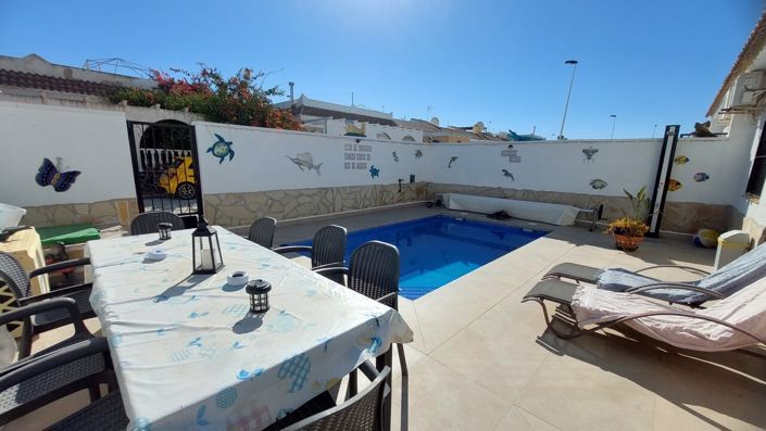 Image No.21-2 Bed Villa for sale