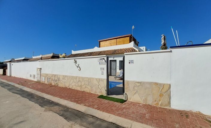 Image No.24-2 Bed Villa for sale