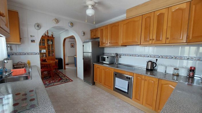 Image No.14-2 Bed Villa for sale