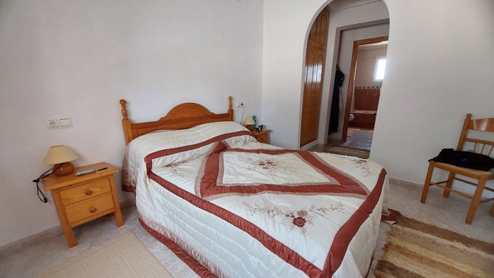 Image No.16-2 Bed Villa for sale