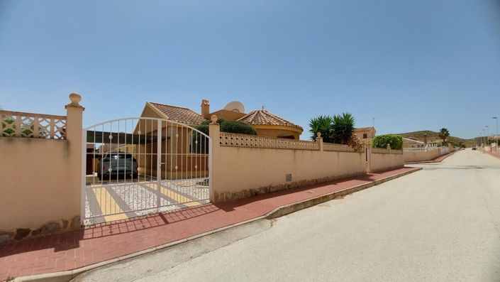 Image No.27-2 Bed Villa for sale