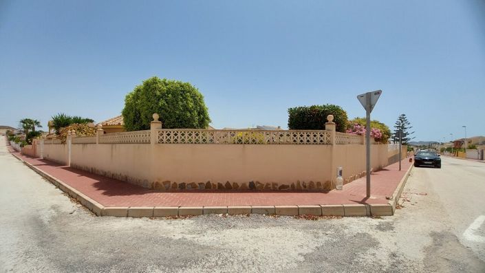 Image No.28-2 Bed Villa for sale