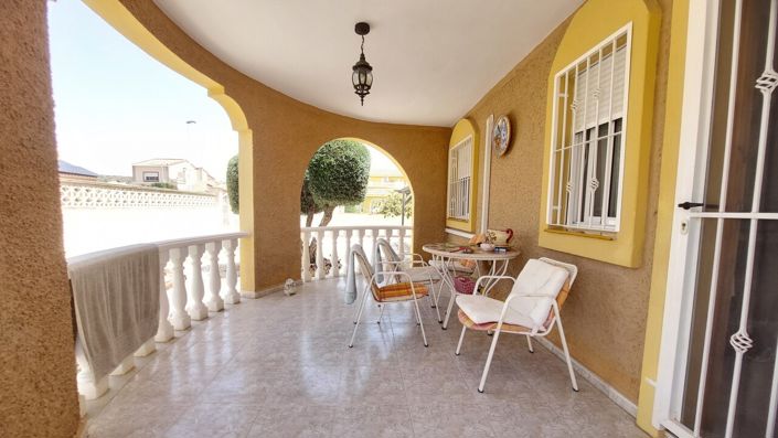 Image No.4-2 Bed Villa for sale