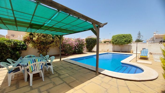 Image No.6-2 Bed Villa for sale