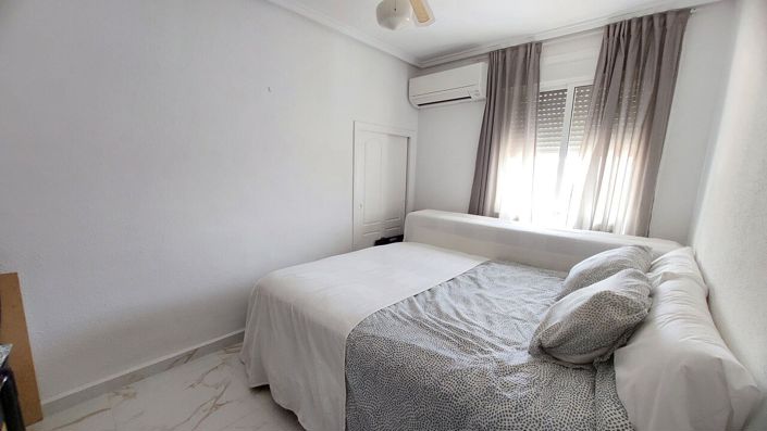 Image No.17-3 Bed Villa for sale
