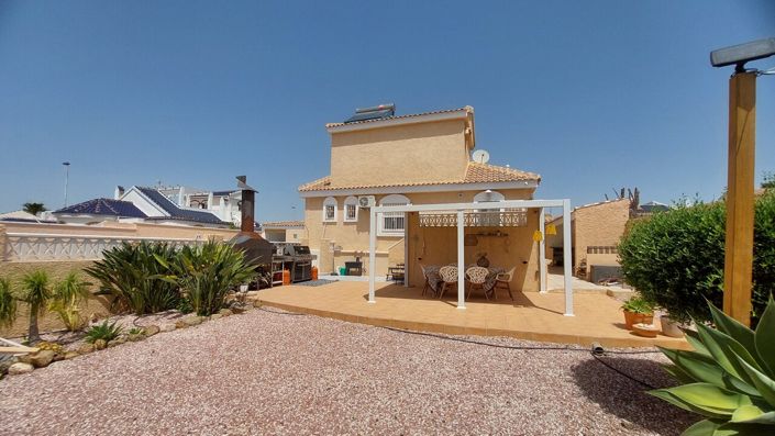 Image No.28-3 Bed Villa for sale