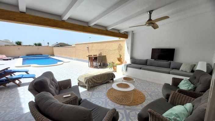 Image No.4-3 Bed Villa for sale