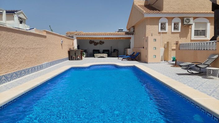 Image No.5-3 Bed Villa for sale