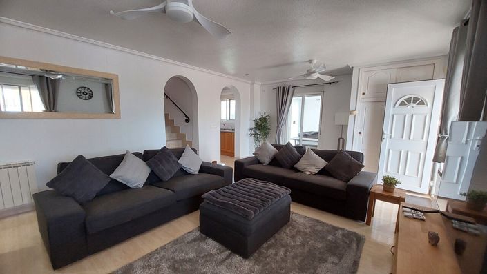 Image No.12-3 Bed Villa for sale