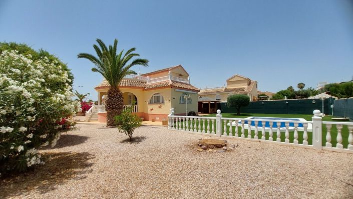 Image No.25-3 Bed Villa for sale