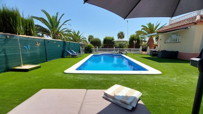 Image No.29-3 Bed Villa for sale