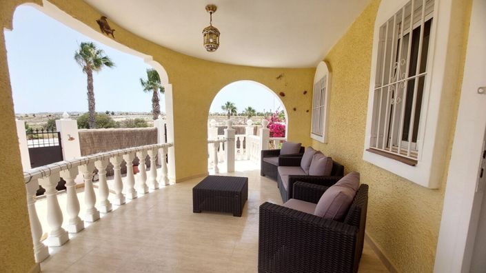 Image No.8-3 Bed Villa for sale