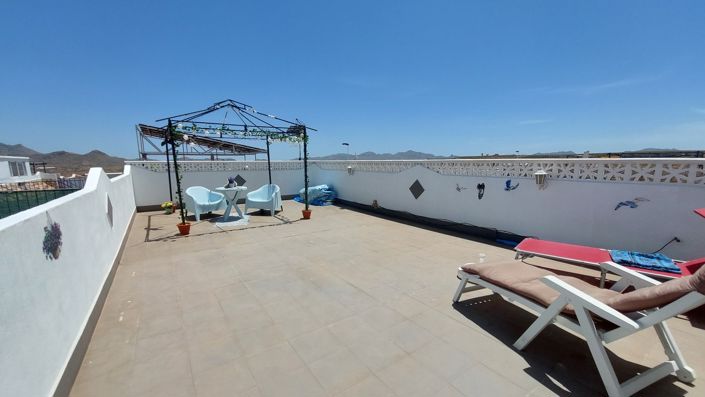 Image No.21-2 Bed House for sale