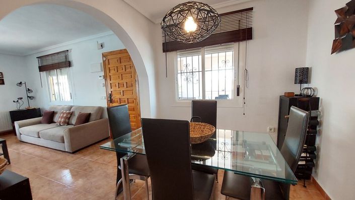 Image No.16-2 Bed Villa for sale