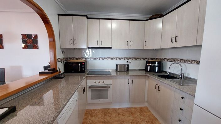 Image No.18-2 Bed Villa for sale
