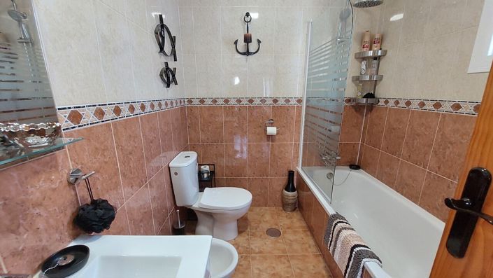 Image No.21-2 Bed Villa for sale