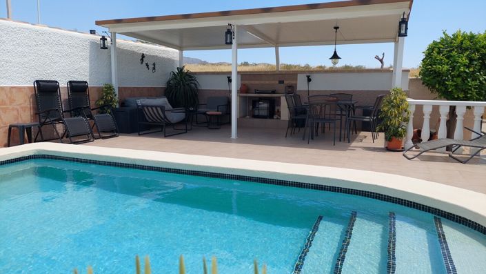 Image No.3-2 Bed Villa for sale