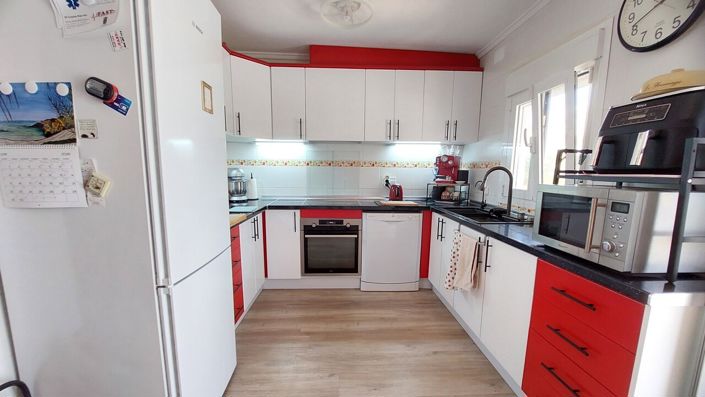 Image No.14-2 Bed Villa for sale